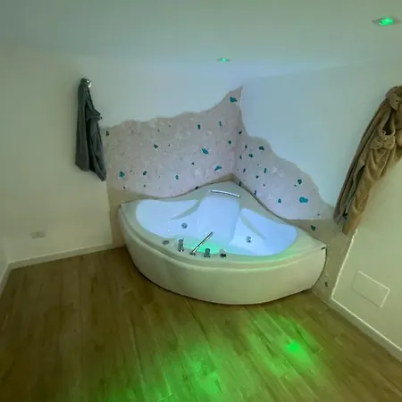 Il Piccolo Rifugio 3* باري